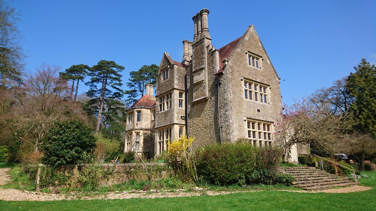 Cleeve House Bed & Breakfast Melksham Bagian luar foto
