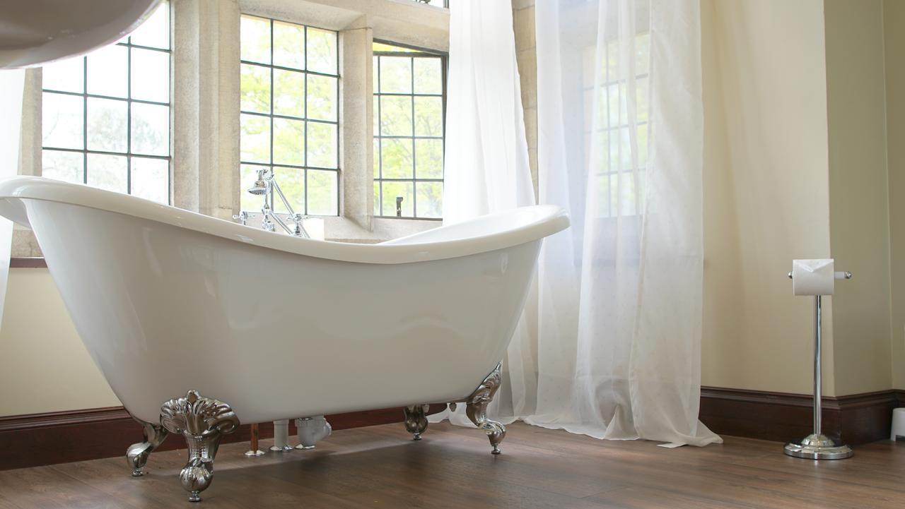 Cleeve House Bed & Breakfast Melksham Bagian luar foto